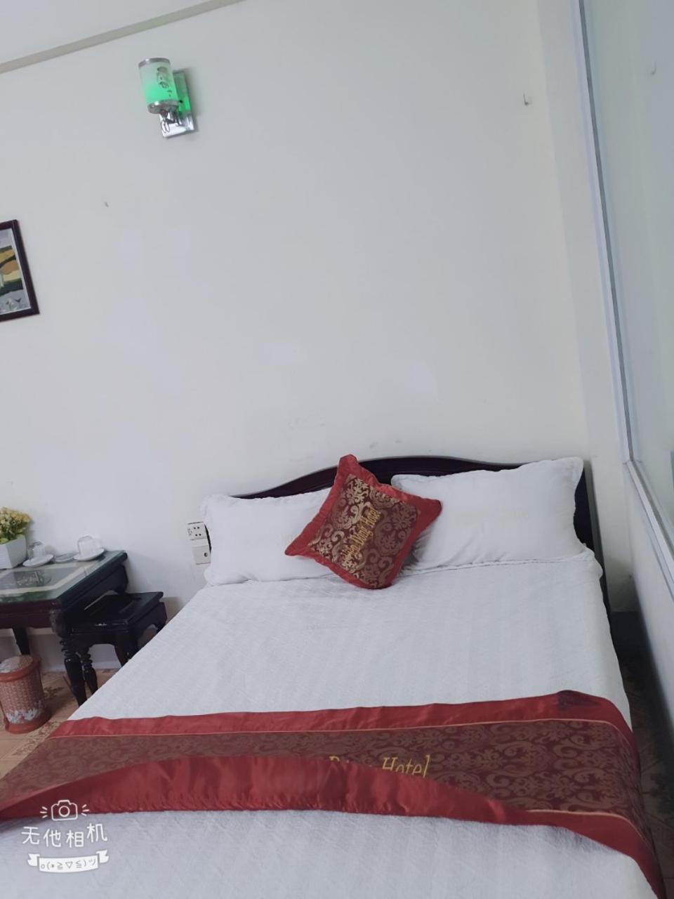 Hotel Khach San Vien Dong à Cửa Lò Extérieur photo